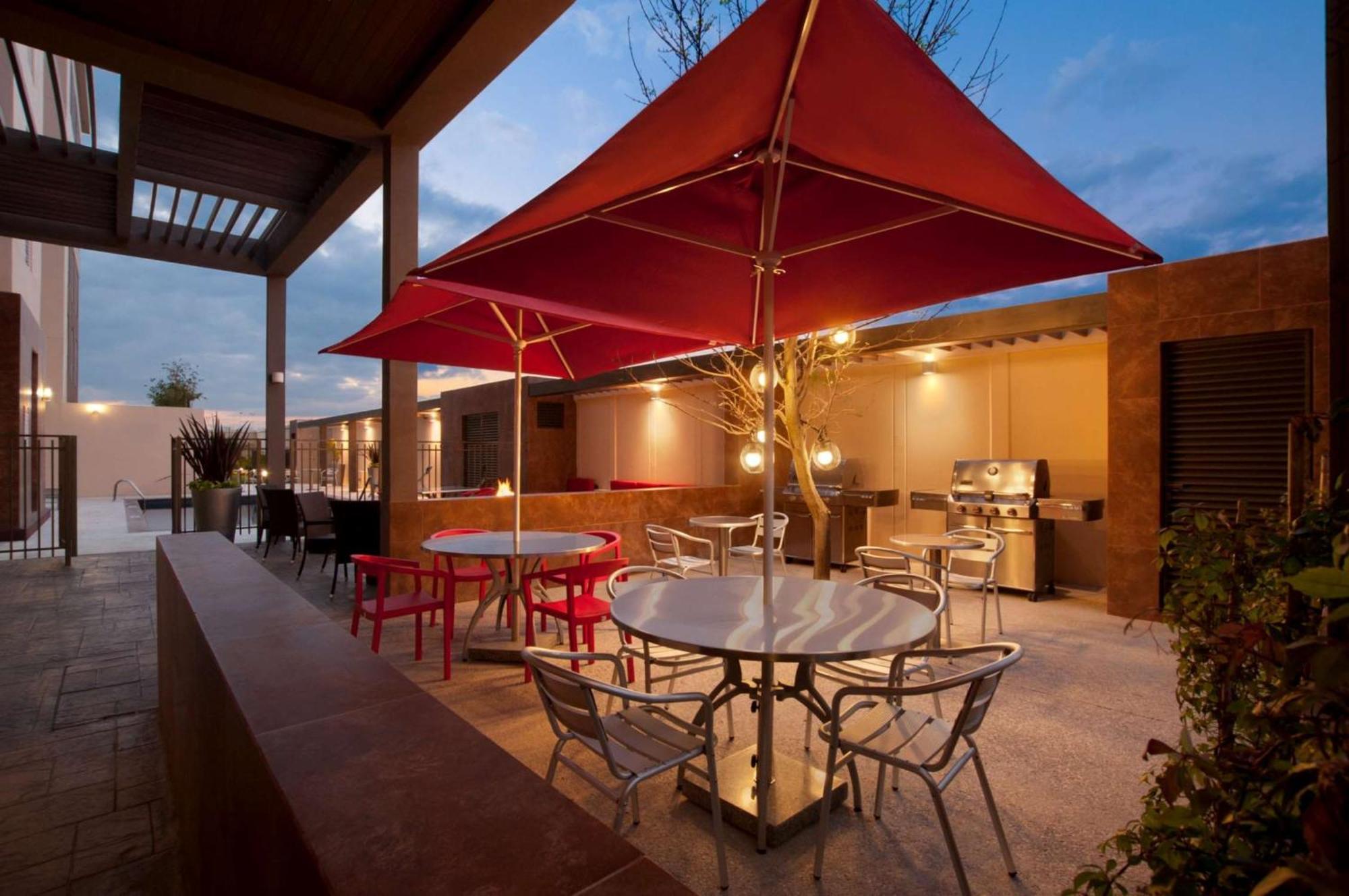 Homewood Suites By Hilton Querétaro Exterior foto